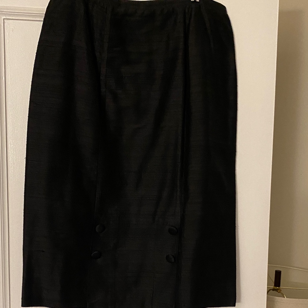 Letarte Classic Black Pencil Skirt